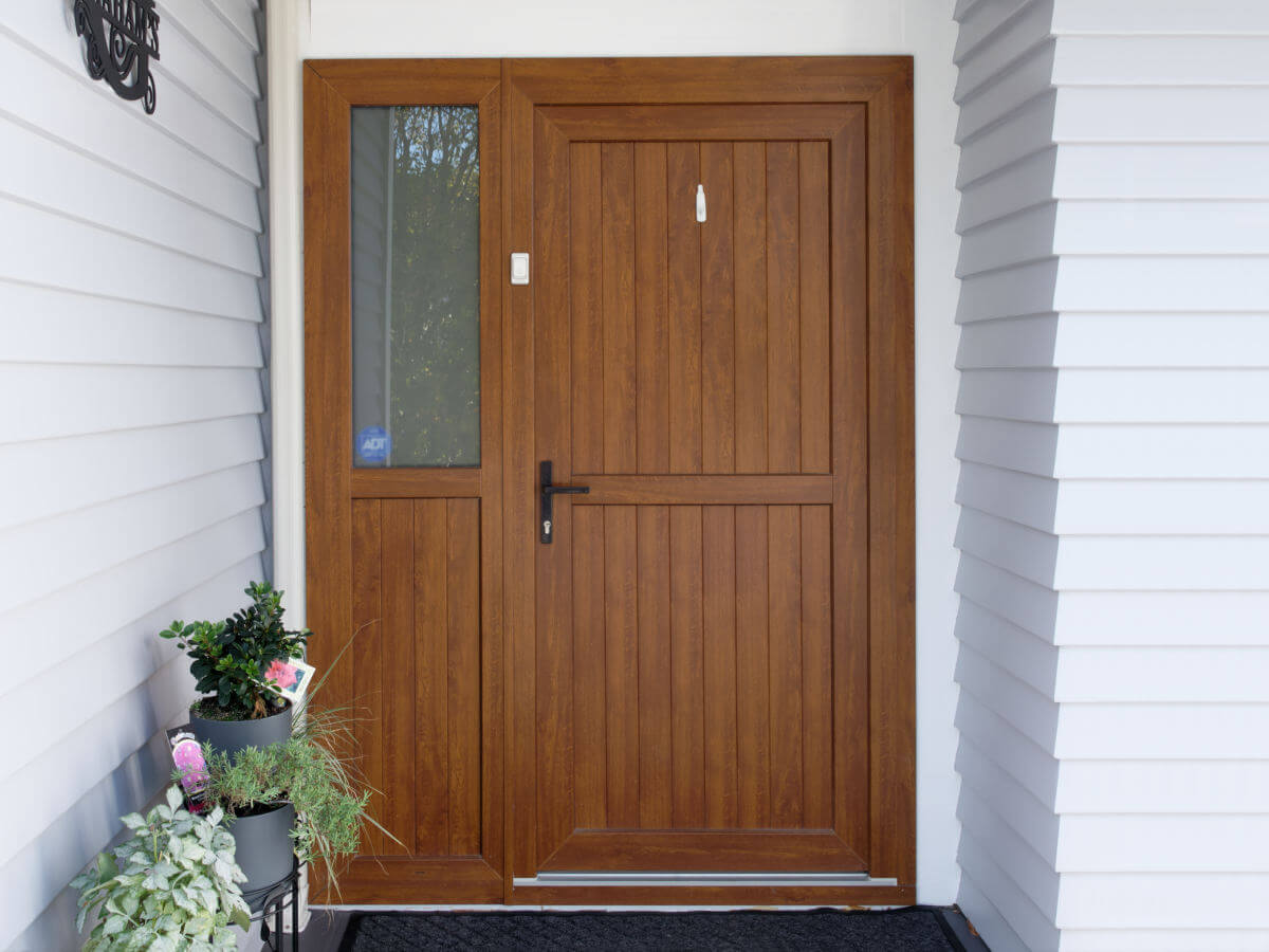 DSC04781-16by9-4800-2 Our uPVC Entrance doors are available in a range of colours and styles